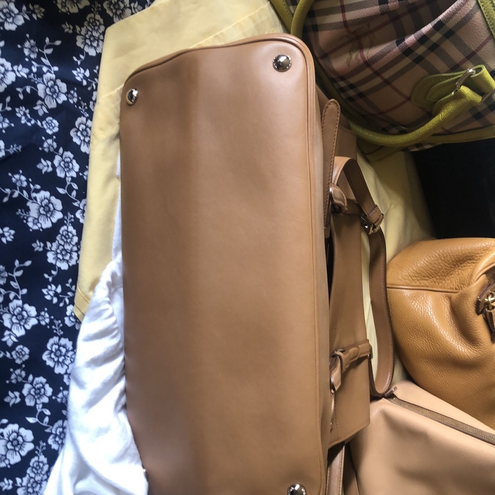 Prada nude/tan color very soft leather and with matching wallet tan leather. - Picture 6 of 8